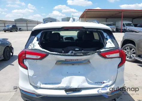 2024 GMC Terrain Awd At4 z USA, uszkodzony, nr VIN 3GKALYEGXRL289442